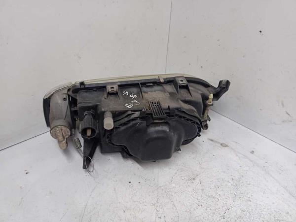 PHARE GAUCHE RENAULT R19 1992-2000 - Vue 2